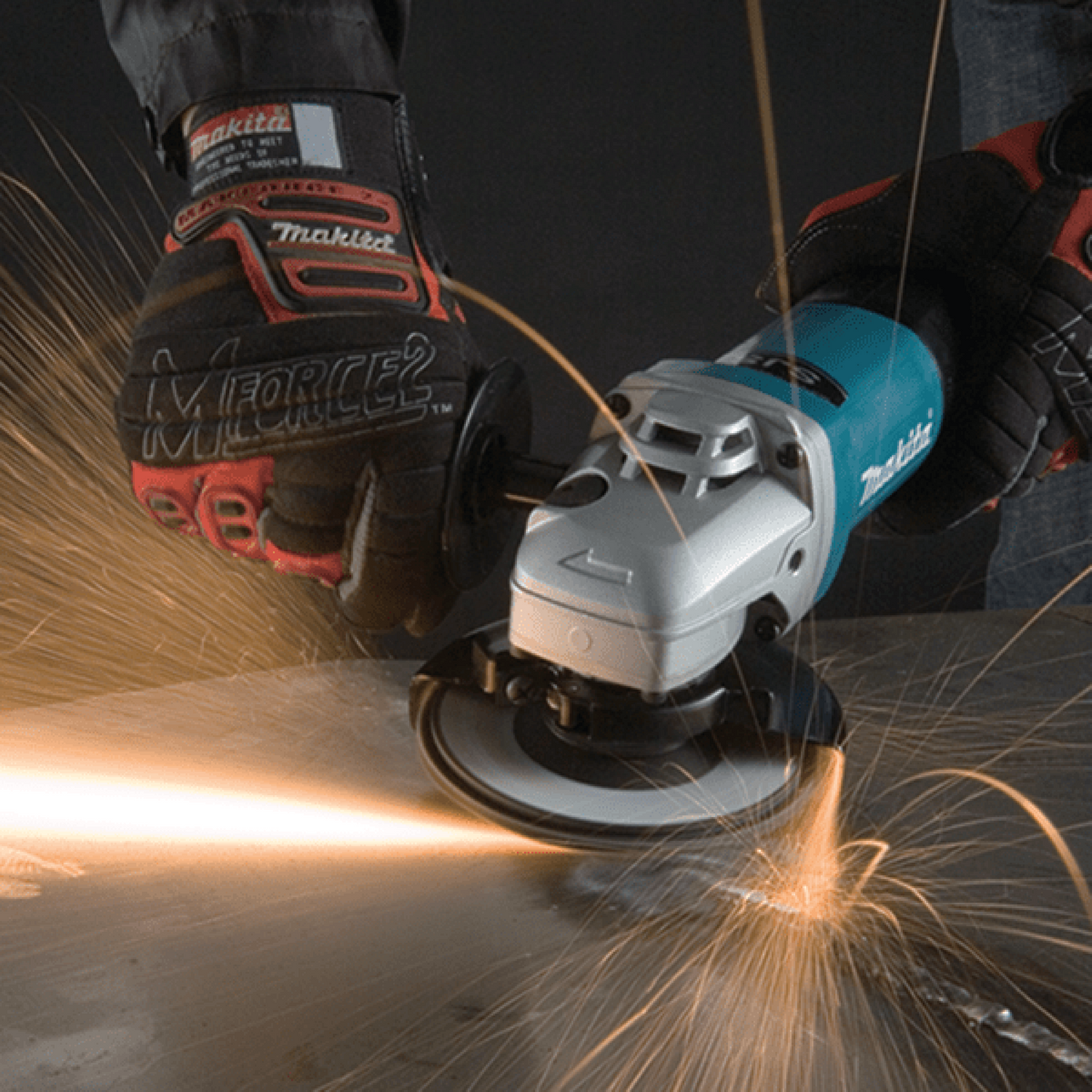 Makita Angle Grinder 115mm 840W (9557HNG)
