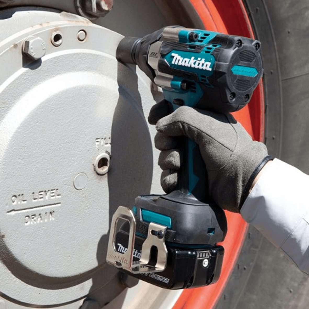 Cordless Impact Wrench (18V LXT) DTW701Z