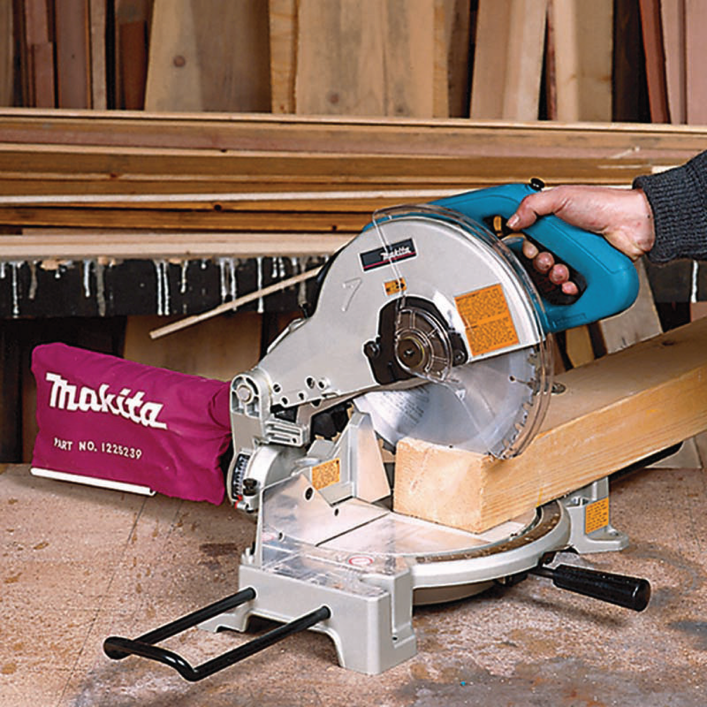 Compound Miter Saw (255mm) LS1040