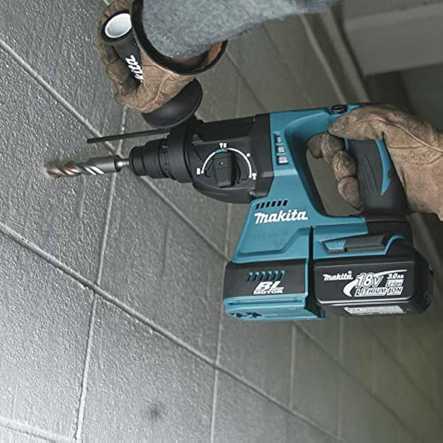 Cordless Combination Hammer (18V LXT) DHR242Z