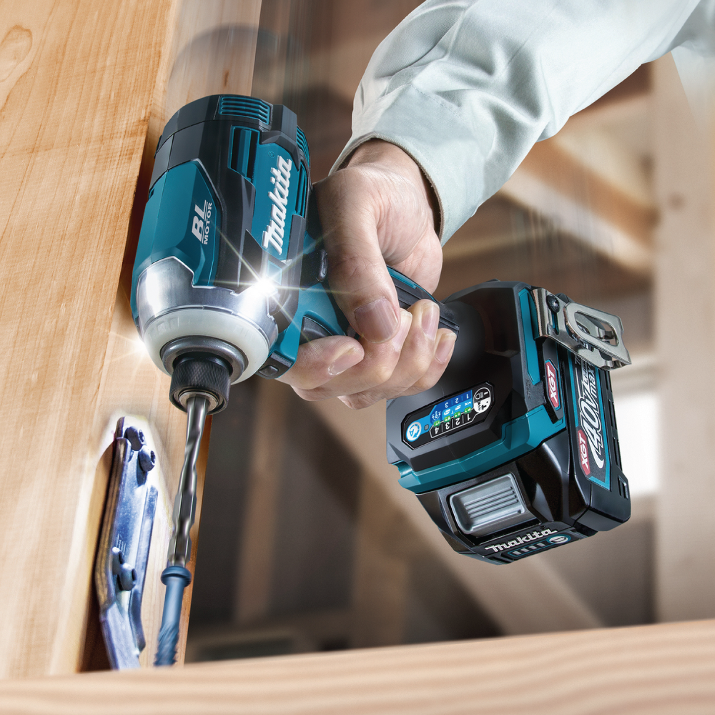 Cordless Impact Driver (40V XGT) TD001GM201