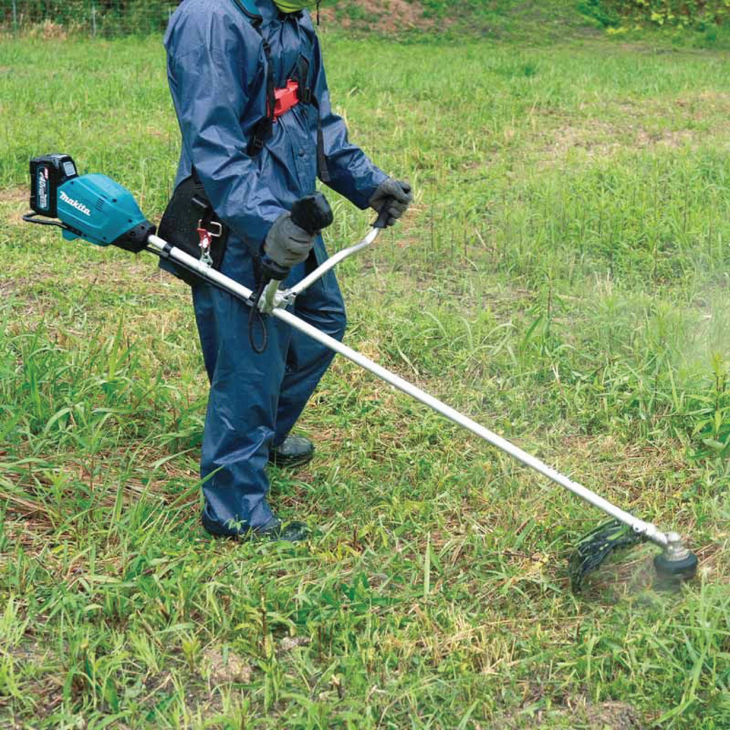 Cordless Grass Trimmer (40V Max XGT) UR006GM101